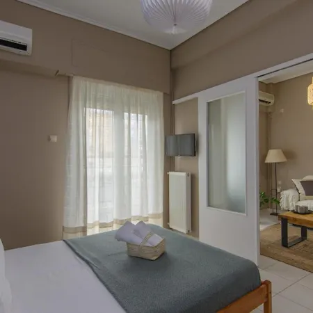 48, Cozy In Center Kalamata